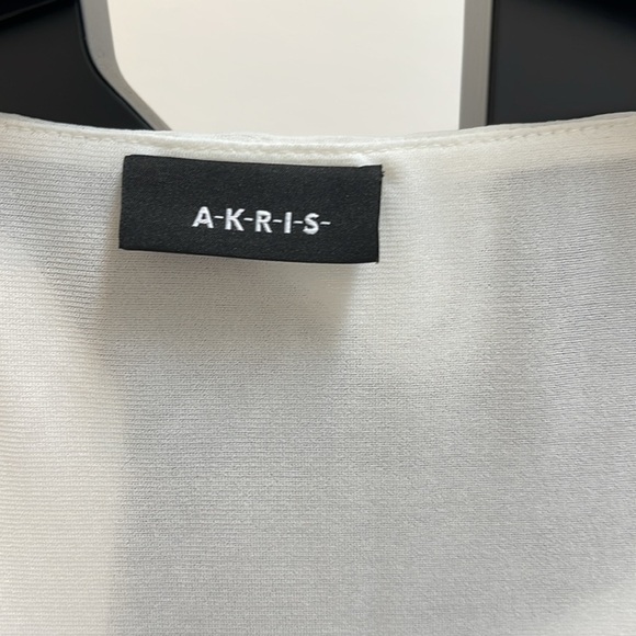 AKRIS sleeveless knit tunic blouse ivory white size 2 NEW - Picture 3 of 4